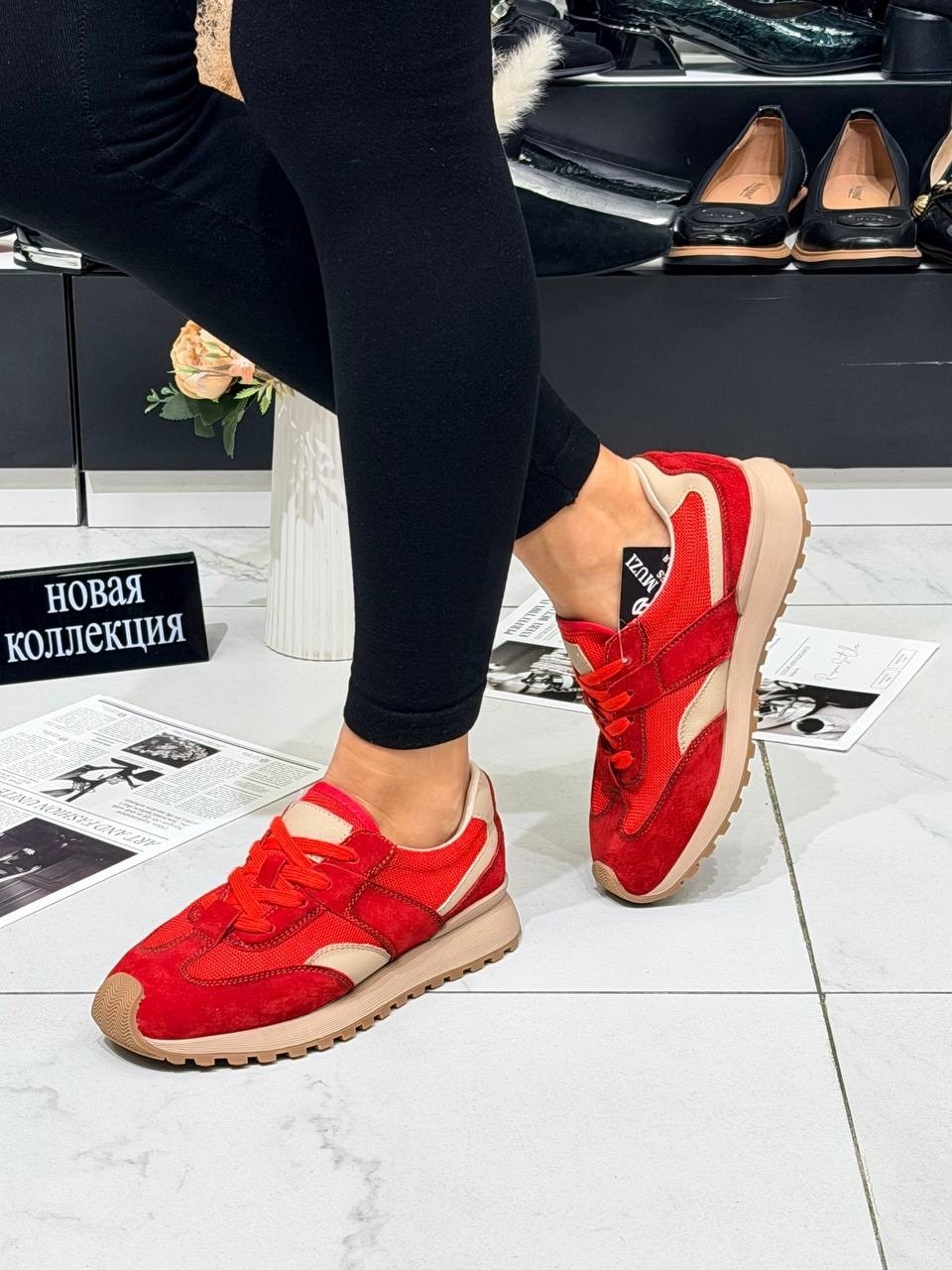 ,женские кроссовки,красные кроссовки,кроссовки модные,кроссовки женские красные