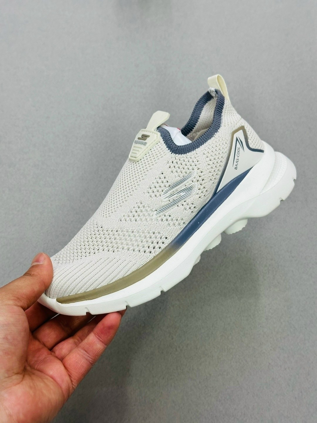 skechers go walk,кроссовки мужские skechers,skechers go,кроссовки skechers,skechers max cushioning год gorun