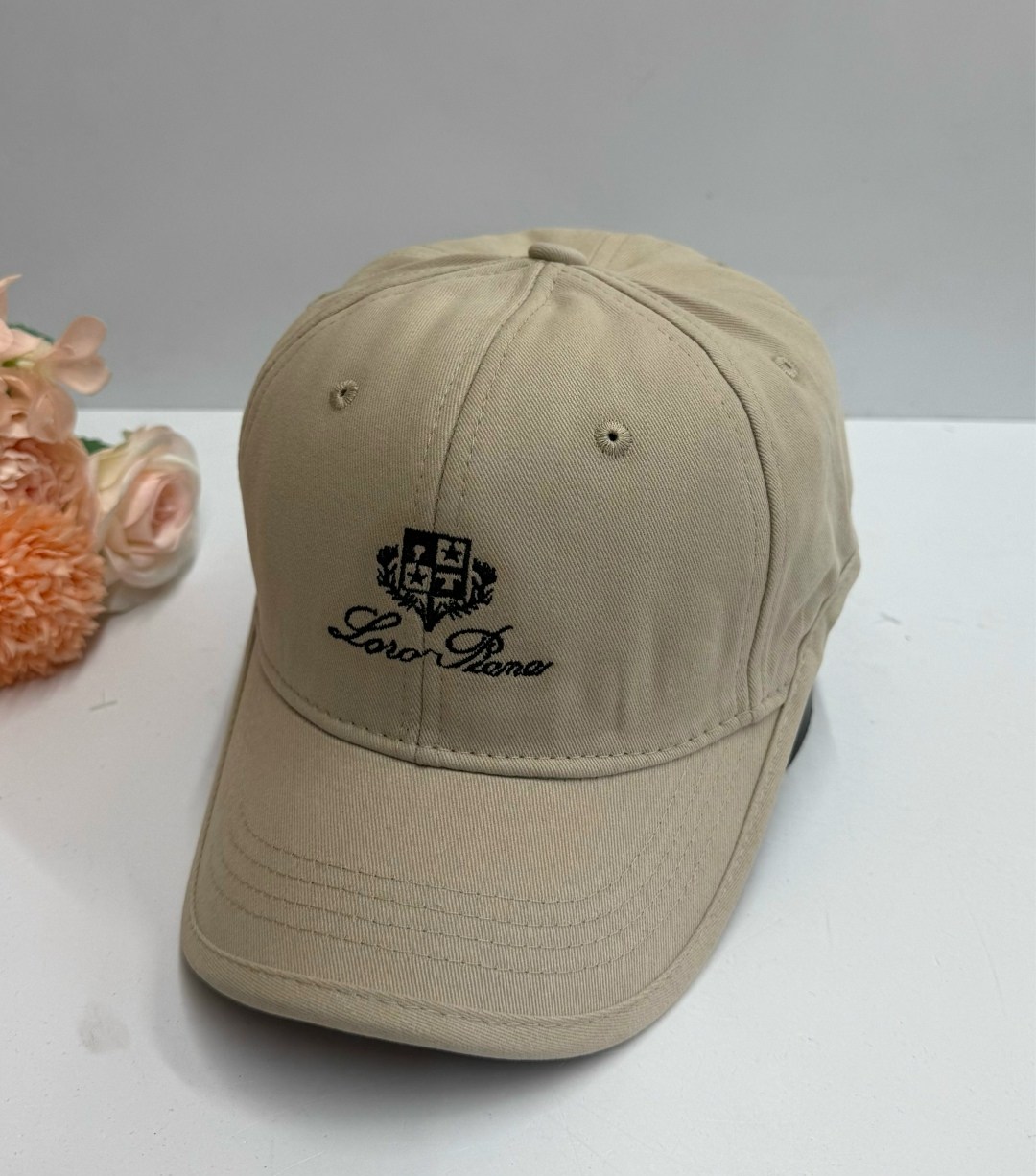 бейсболка loro piana,бейсболка женская,бейсболка,бейсболка модная,бейсболка классическая