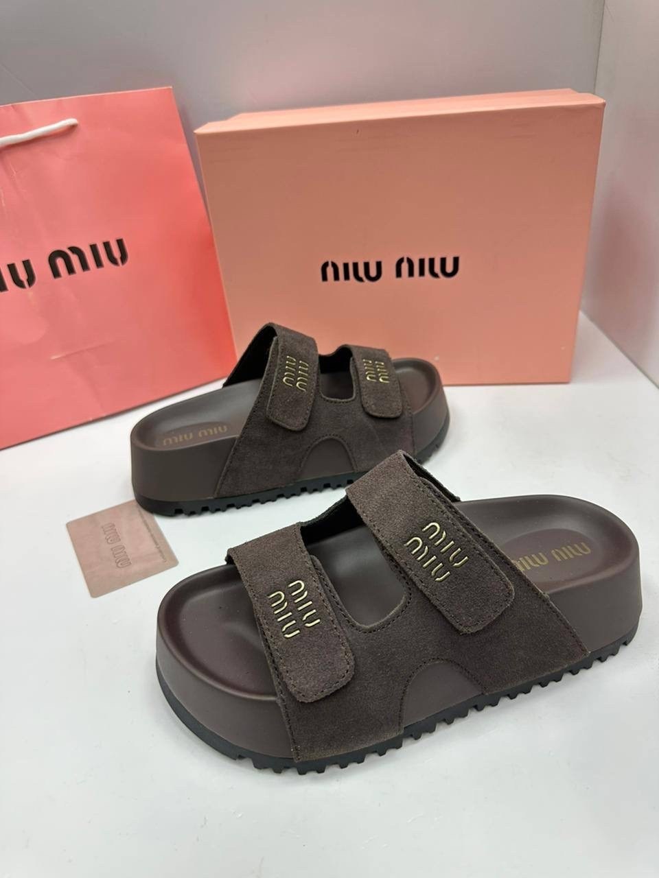 ,шлепанцы женские,шлепки miu miu,шлёпанцы miu miu,женские шлепки