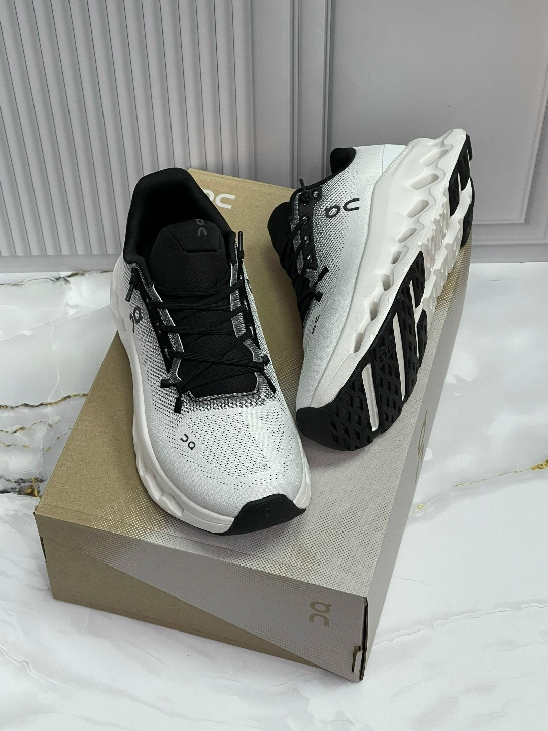 кроссовки on cloudtilt,повседневные кроссовки,кроссовки,кроссовки женскиe,кроссовки для бега