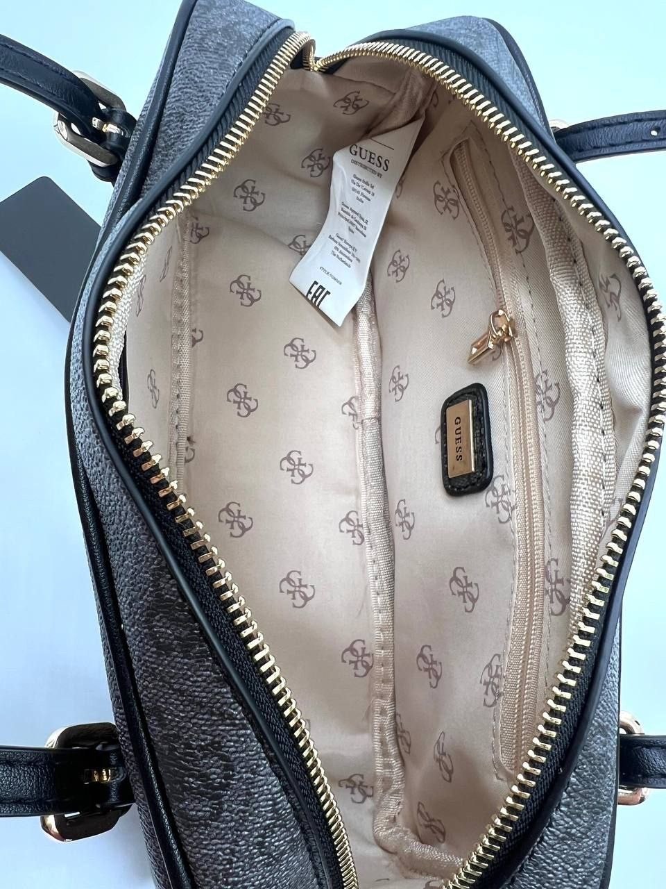 сумка женская guess,сумка guess,сумка guess кросс-боди,сумка guess cordelia серая гесс с лого 4g,guess сумка на плечо