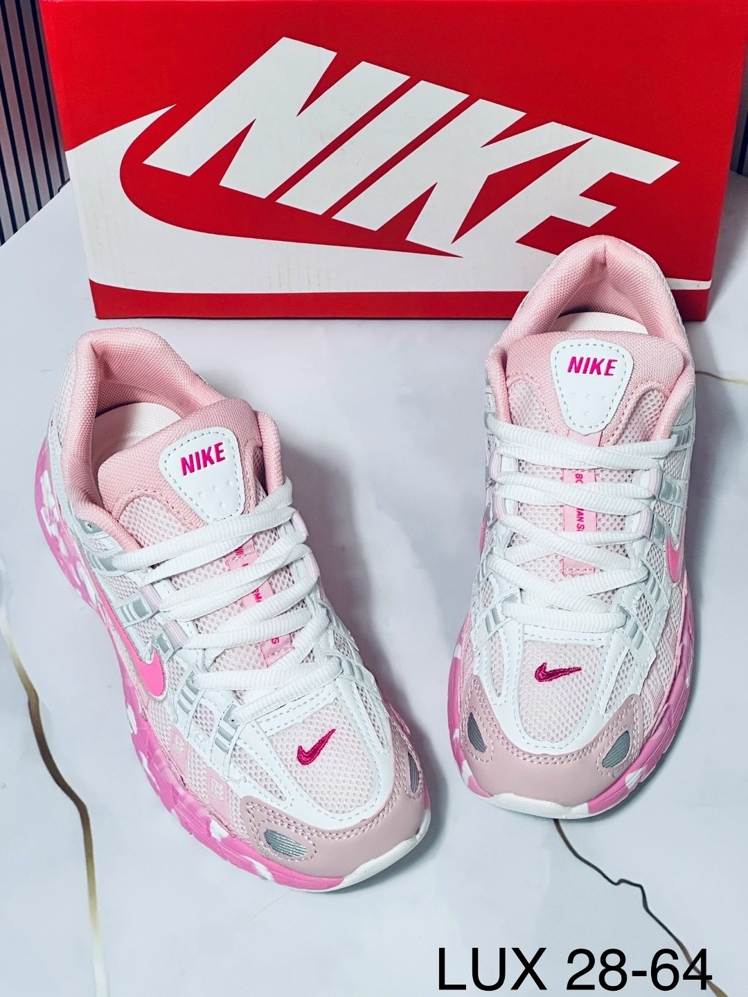 кроссовки nike initiator розовые,кроссовки nike женские,кроссовки женский nike искусственные материалы,кроссовки nike,nike p-6000 кроссовки женские