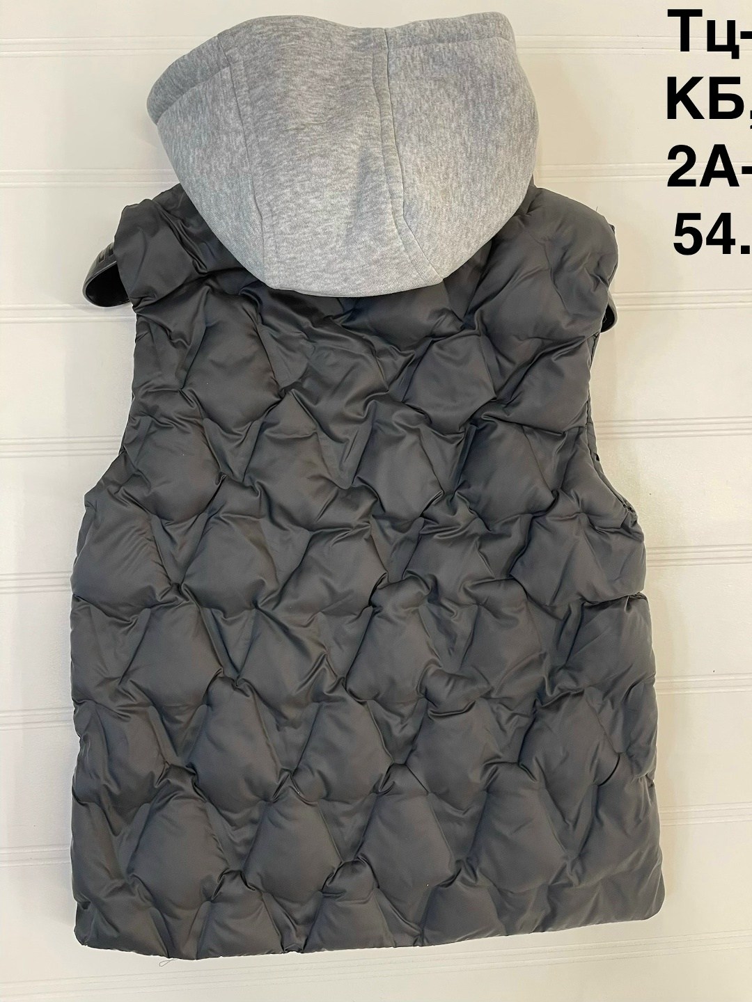 демисезонный жилет,жилетка детская,жилетка,жилет утепленная,жилетка безрукавка