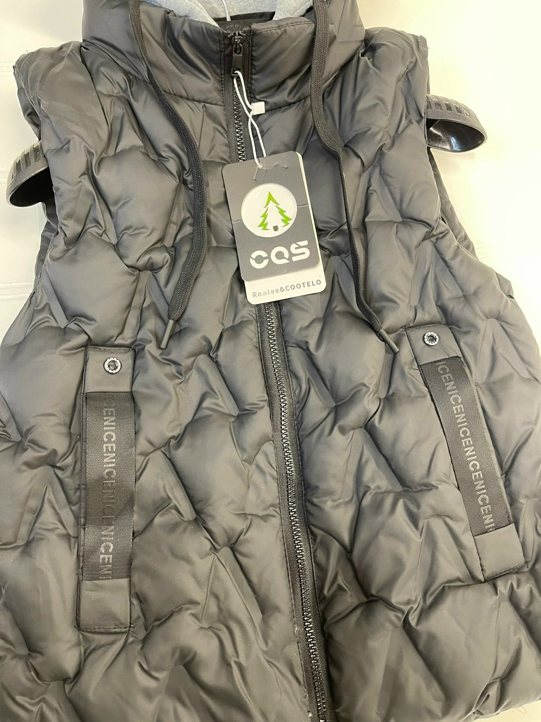 демисезонный жилет,жилетка детская,жилетка,жилет утепленная,жилетка безрукавка