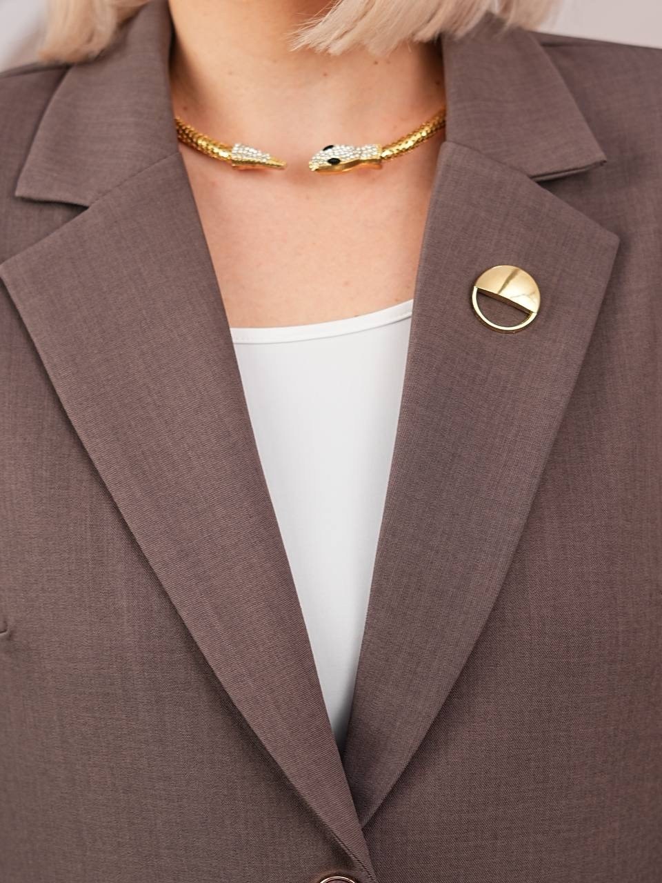 брючный костюм женский больших размеров деловой офисный lady-maria,женский костюм,женский классический брючный костюм двойка,костюм женский брючный деловой lady-maria,костюм женский тройка