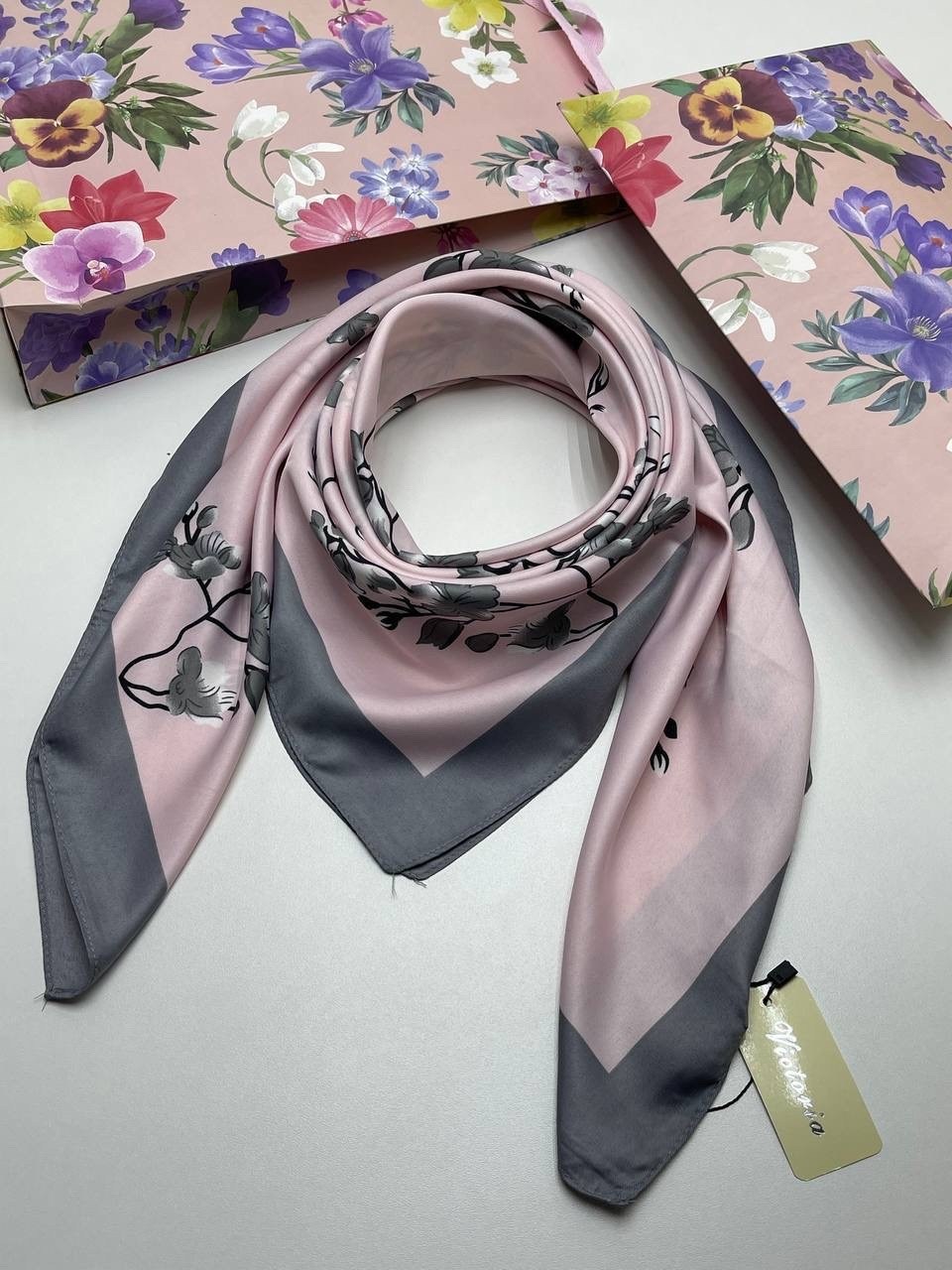 платок женский,платок шелковый,шарфы и платки,платок шелковый женский,шелковый платок 100х100