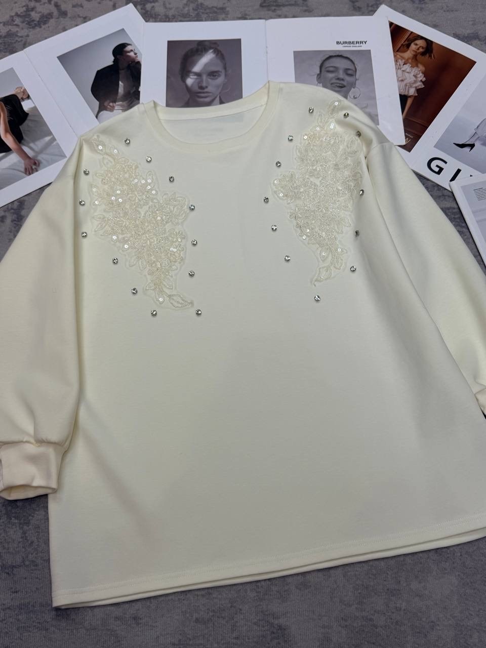 платье джемпер,платье свитер черное,туника оверсайз,черное платье из трикотажа с кристаллами,джемпер с бусинами