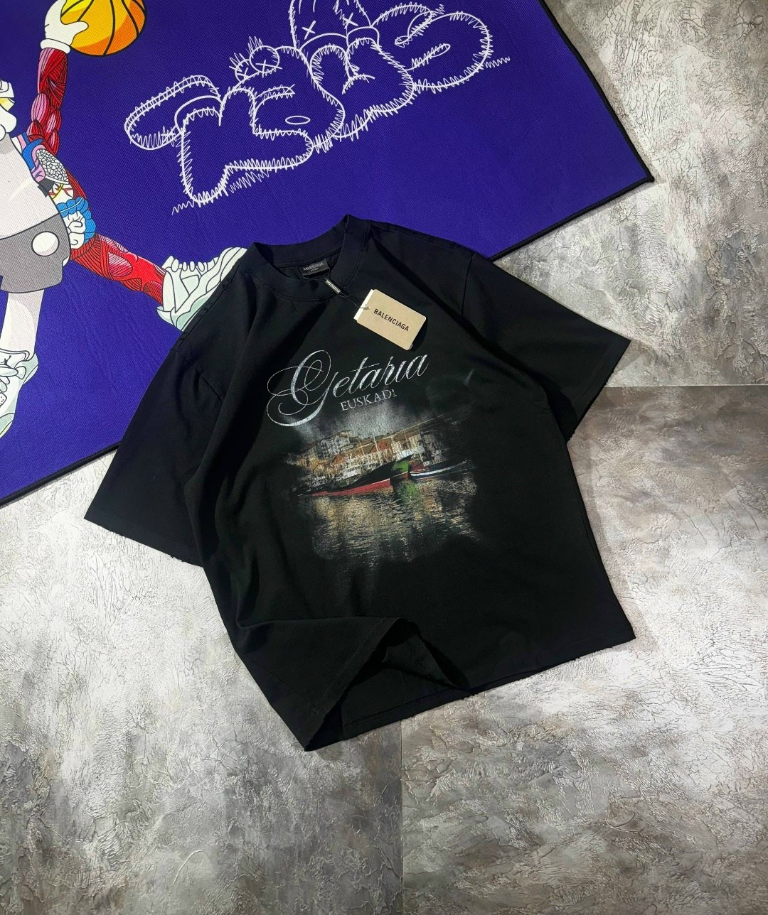 футболки брендовые,белые футболки,летние футболки,футболка с принтом,футболки и топы