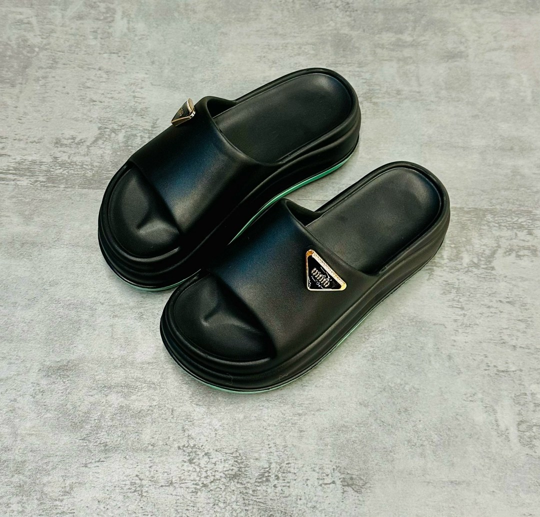 шлепанцы женские,шлепки объемные,шлепки резиновые женские,шлепки резиновые хит 2026,