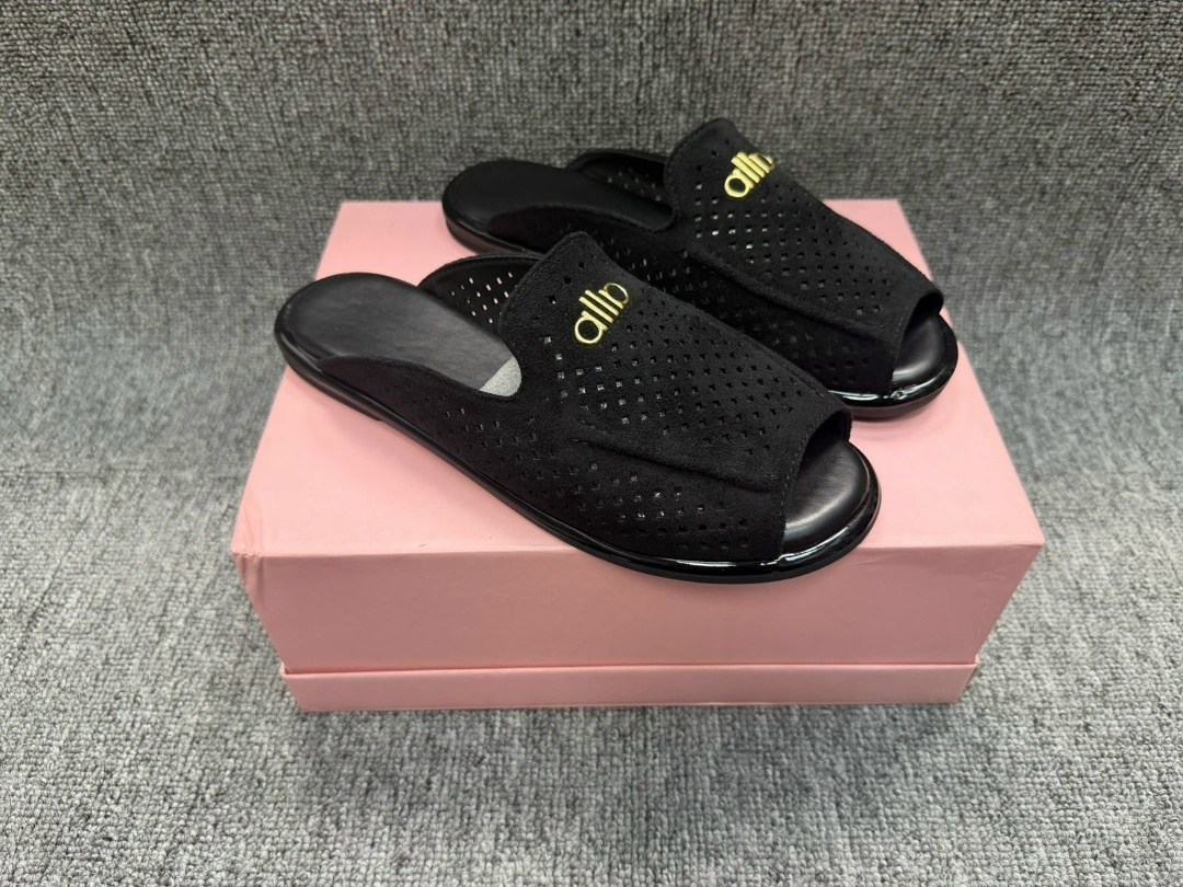 ,мужские тапочки из натуральной кожи,тапки кожаные,тапки мужские, с перфорацией