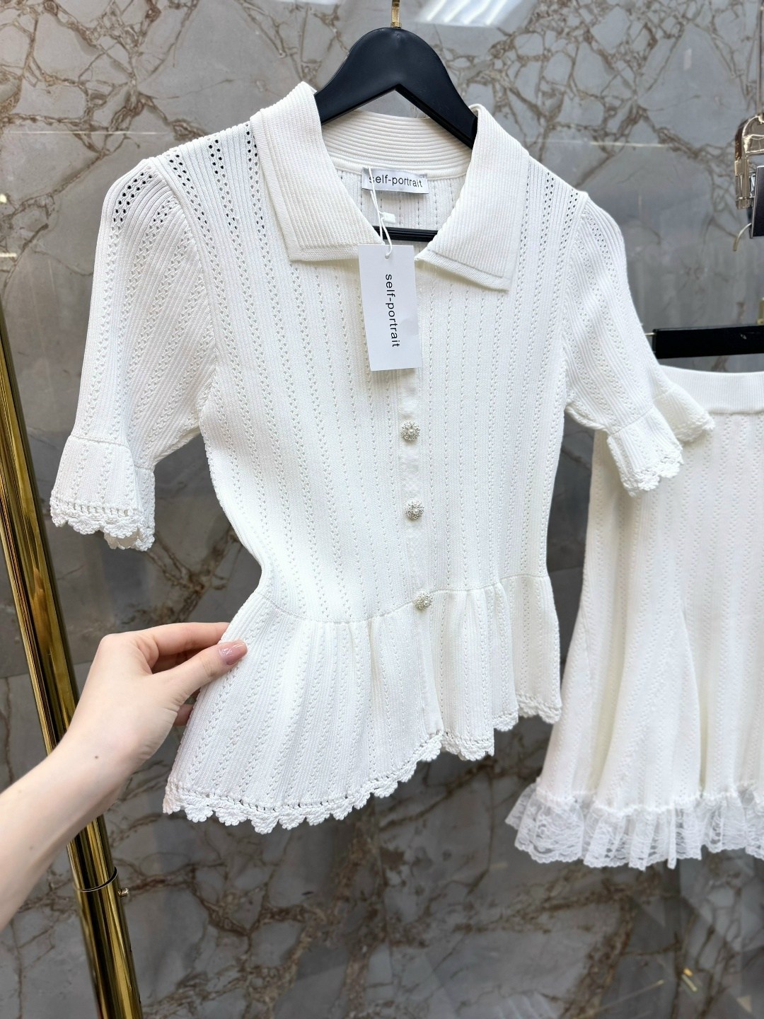 трикотажные костюмы,вязаные платья,вязаные костюмы,костюм женский белый,комплект костюм