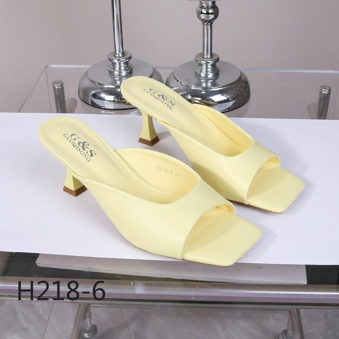 ,босоножки на каблуках,сандалии на каблуке,мюли на каблуке,женская