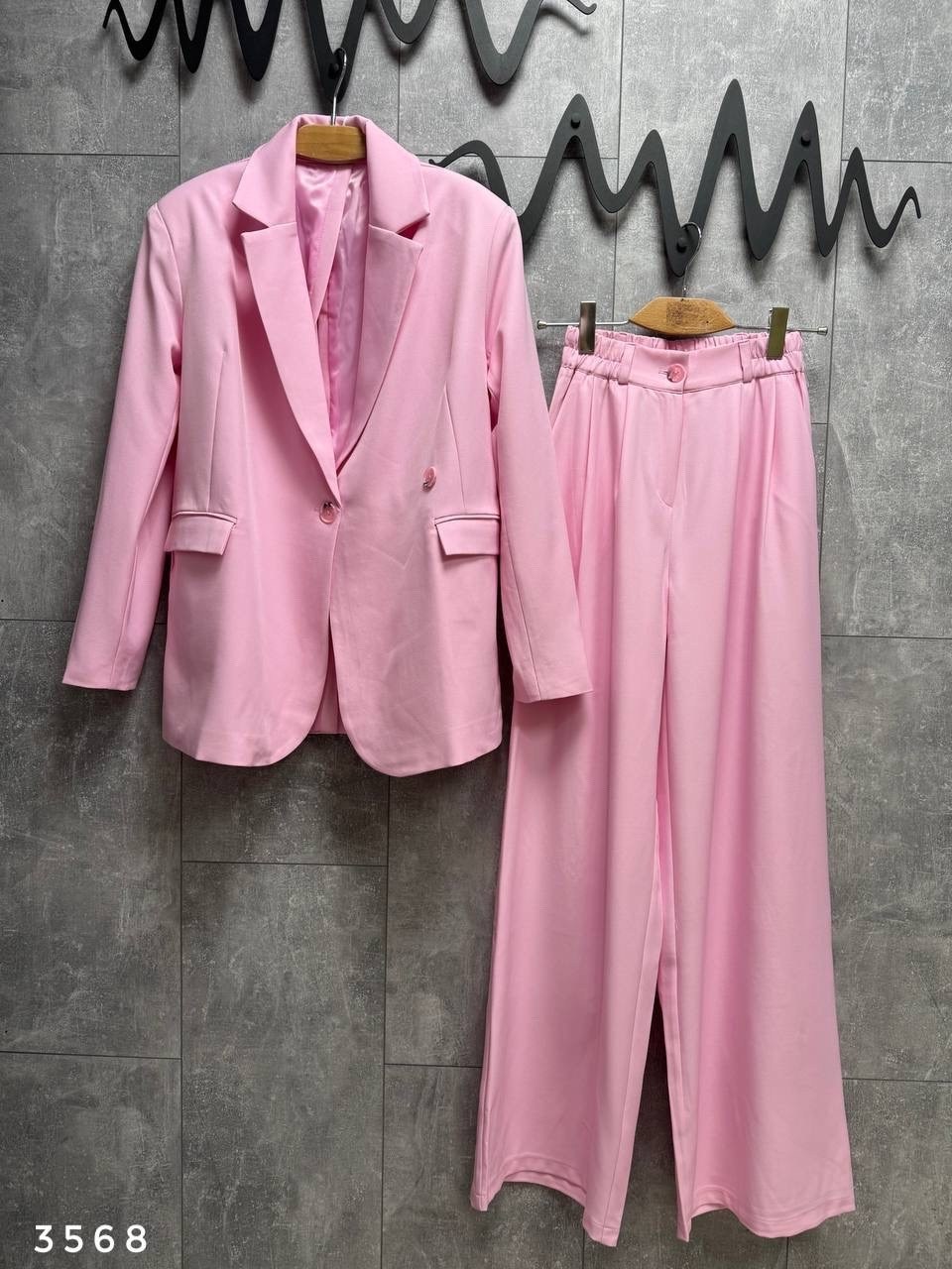 брючный костюм,брючный костюм женский,костюм с брюками палаццо,костюм желтый