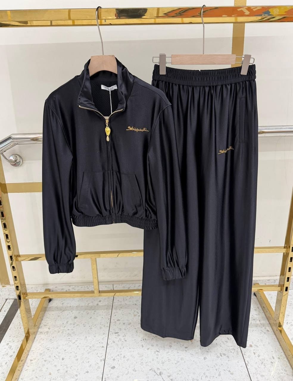 костюм спортивный,спортивный костюм женский,костюм женский тройка,женские костюмы,спортивный велюровый костюм