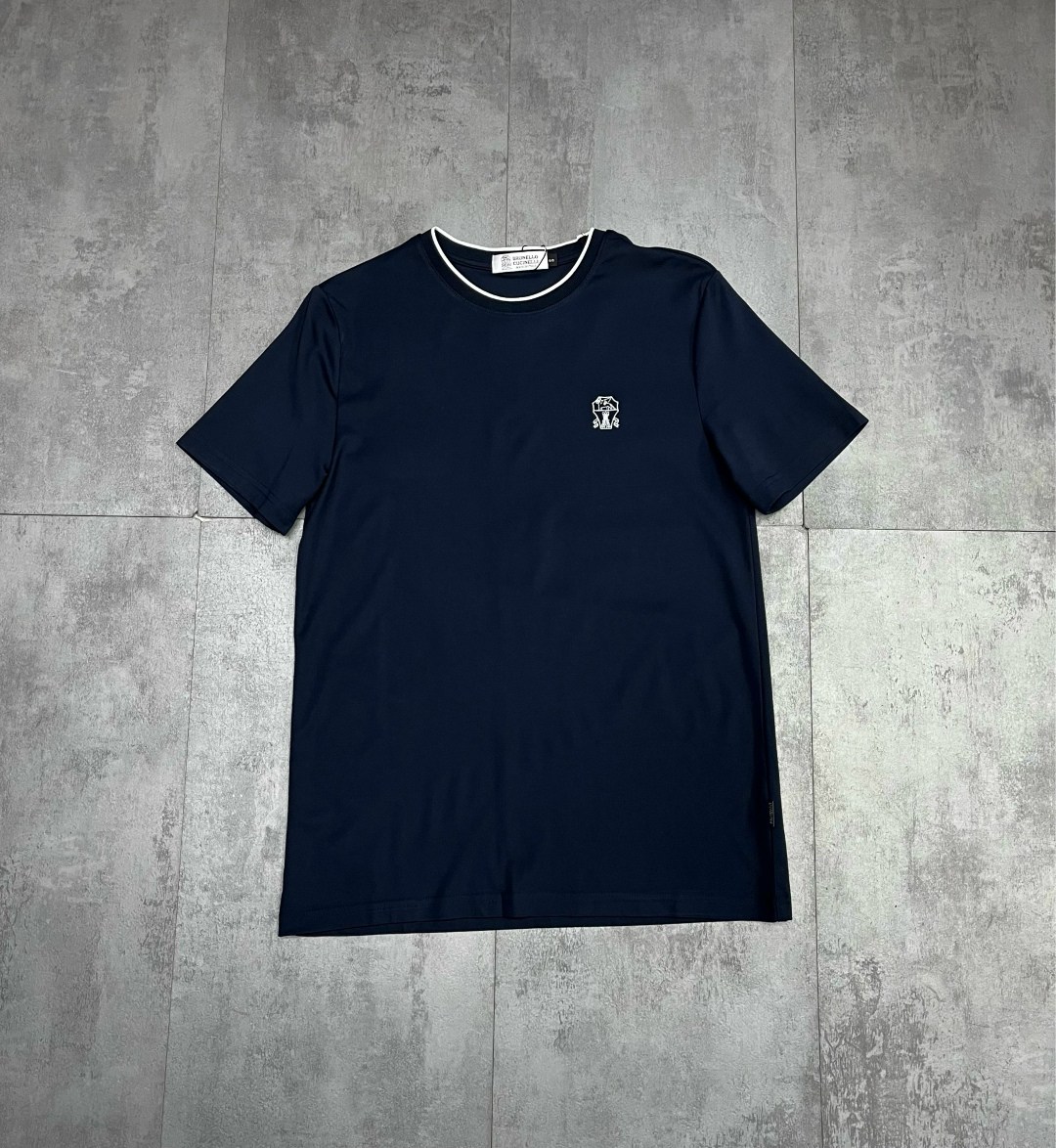 мужская футболка,футболки для мужчин,футболки модные,футболка,футболка белая мужская