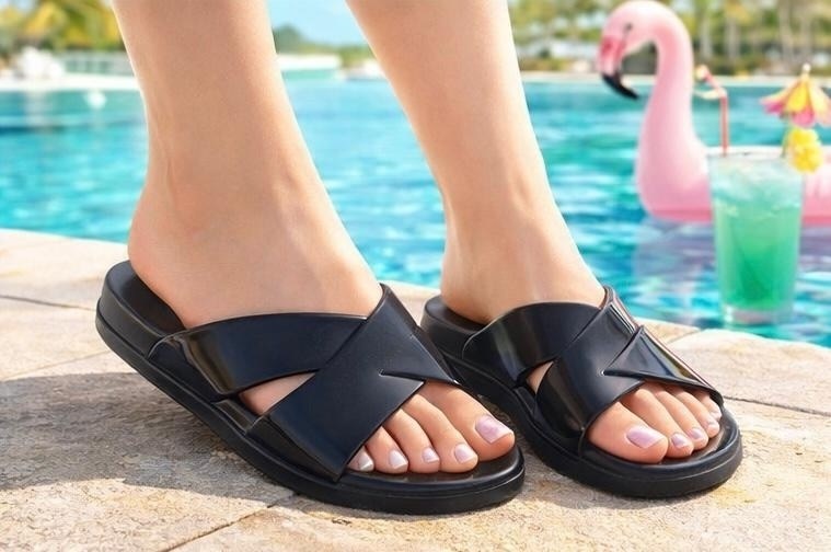 шлепанцы женские,,шлепанцы пляжные женские,сланцы женские,пляжные сандалии