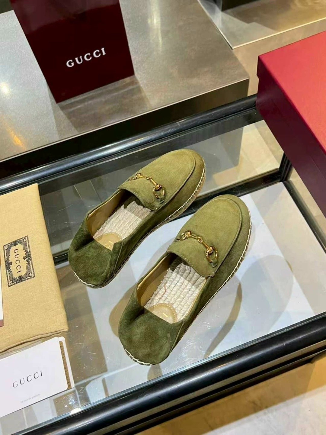 лоферы gucci,лоферы гуччи женские,,лоферы гуччи,лоферы гуччи 2026