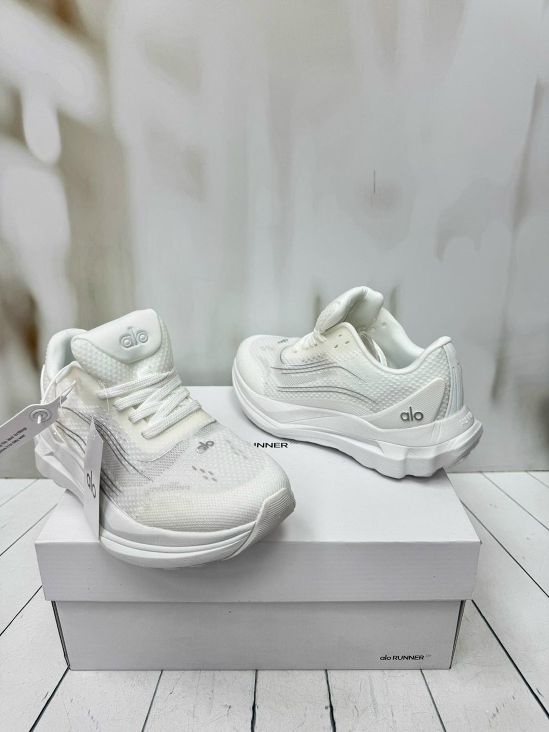кроссовки женскиe,кроссовки,кроссовки alo,кроссовки женские белые,кроссовка