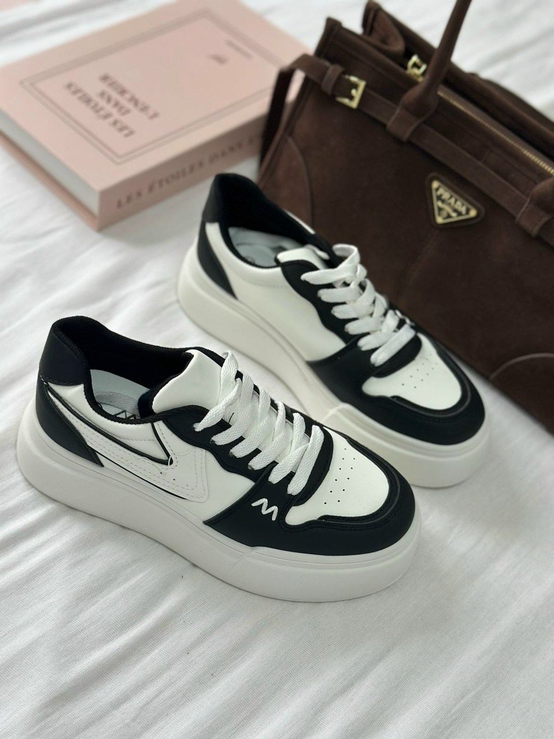 кроссовки женскиe,кроссовки женские на платформе,,модные кроссовки, кроссовки