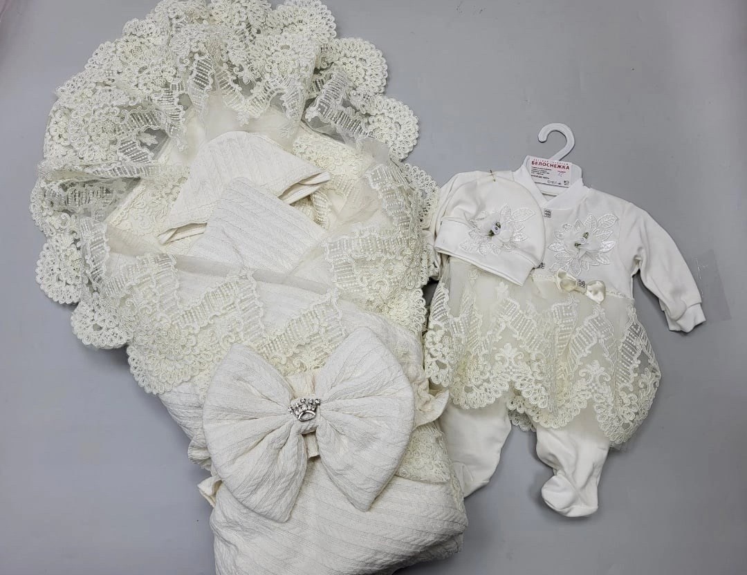 комплект на выписку,комплект на выписку люксури беби,летний конверт-одеяло на выписку "принцесса" (молочный с розовым кружевом),зимний конверт-одеяло на выписку "принцесса" молочный с розовым кружевом