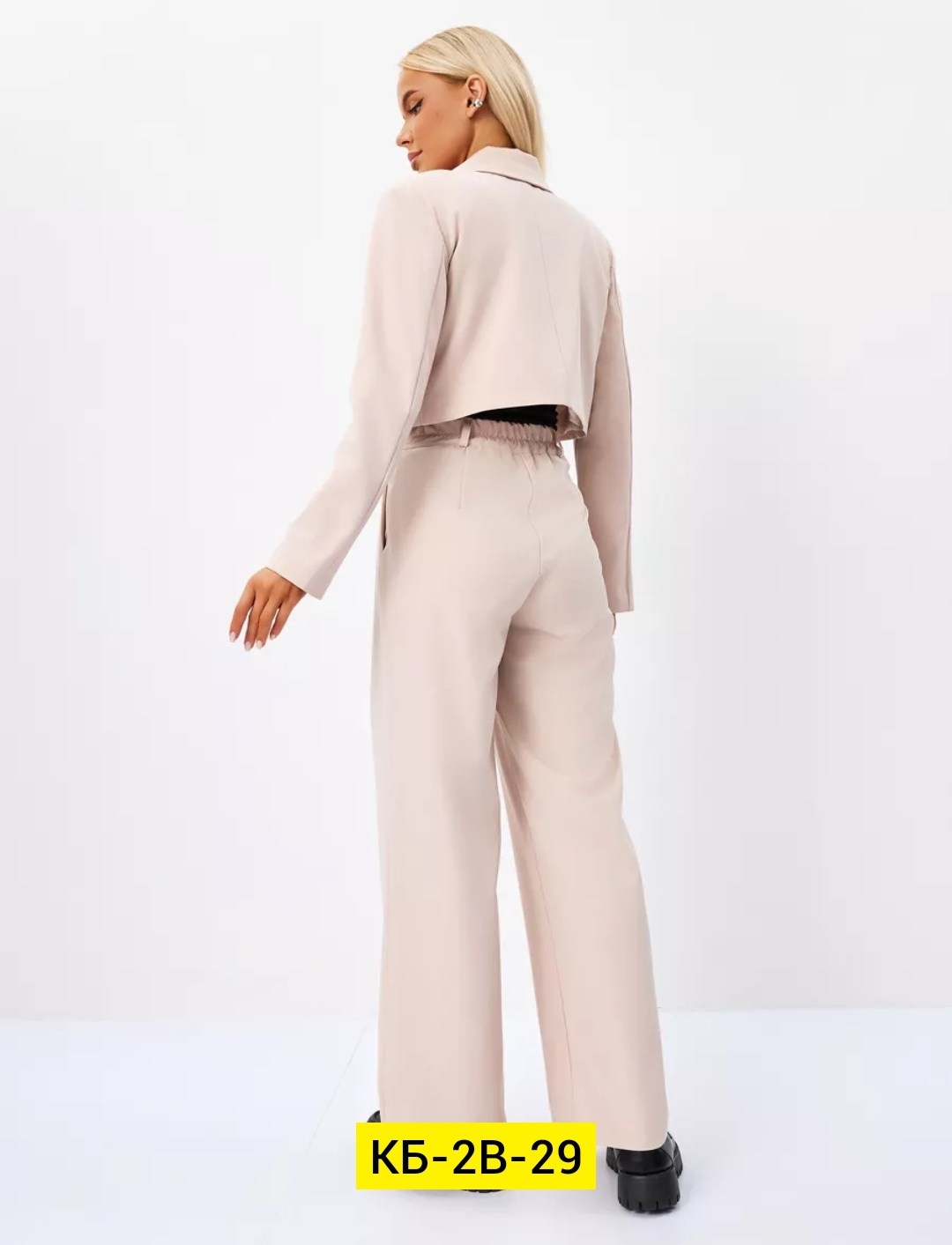 костюм женский,брючный костюм,пиджак женский,костюм с укороченным пиджаком,костюм с брюками и пиджаком