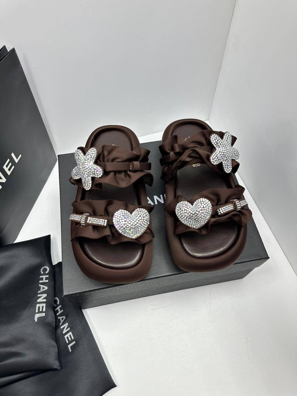 шлепанцы chanel,сандалии chanel,босоножки chanel,,шлепки шанель женские