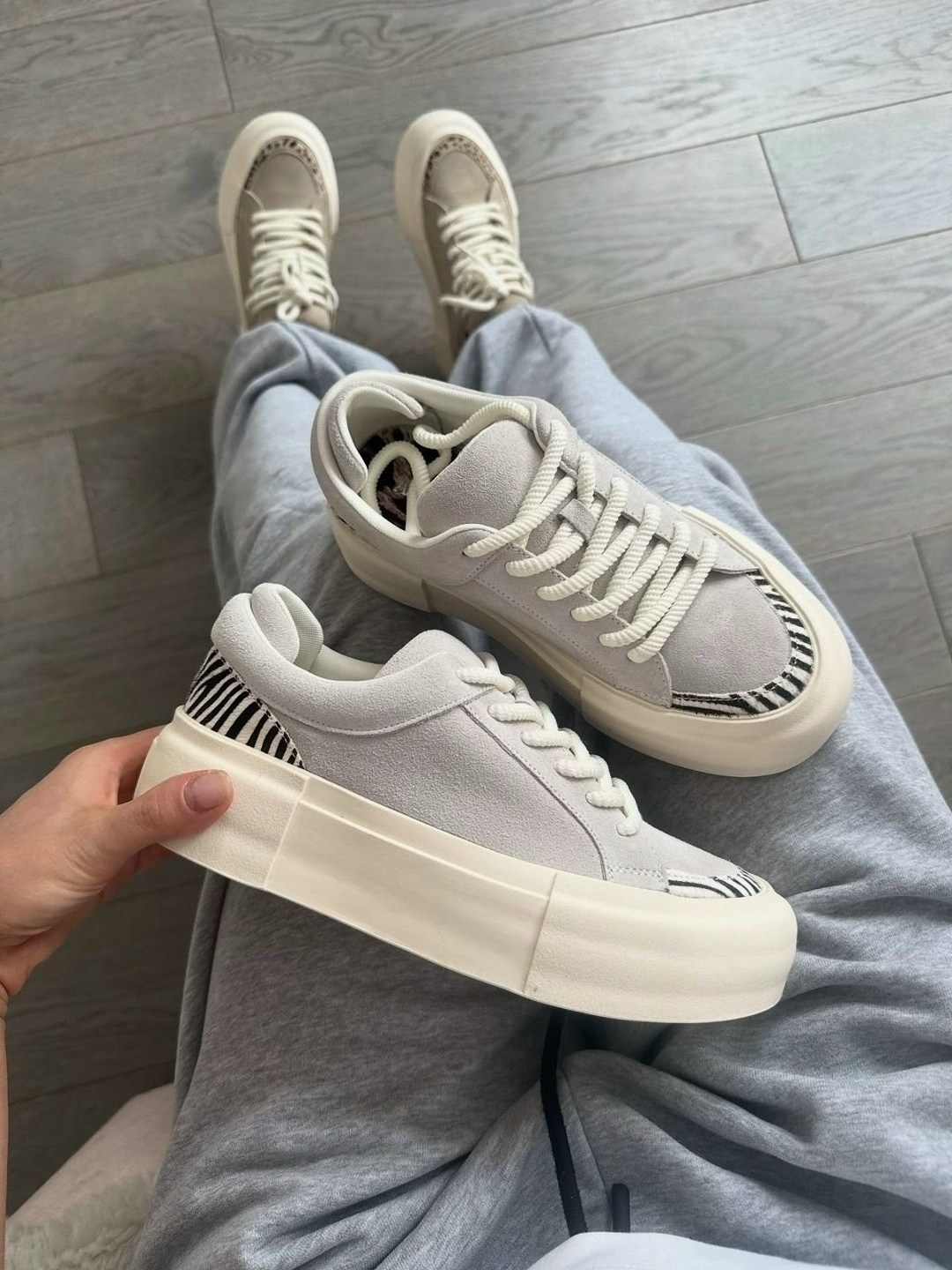 ,кеды женски,женские кроссовки,кроссовки модные,модные женские кроссовки