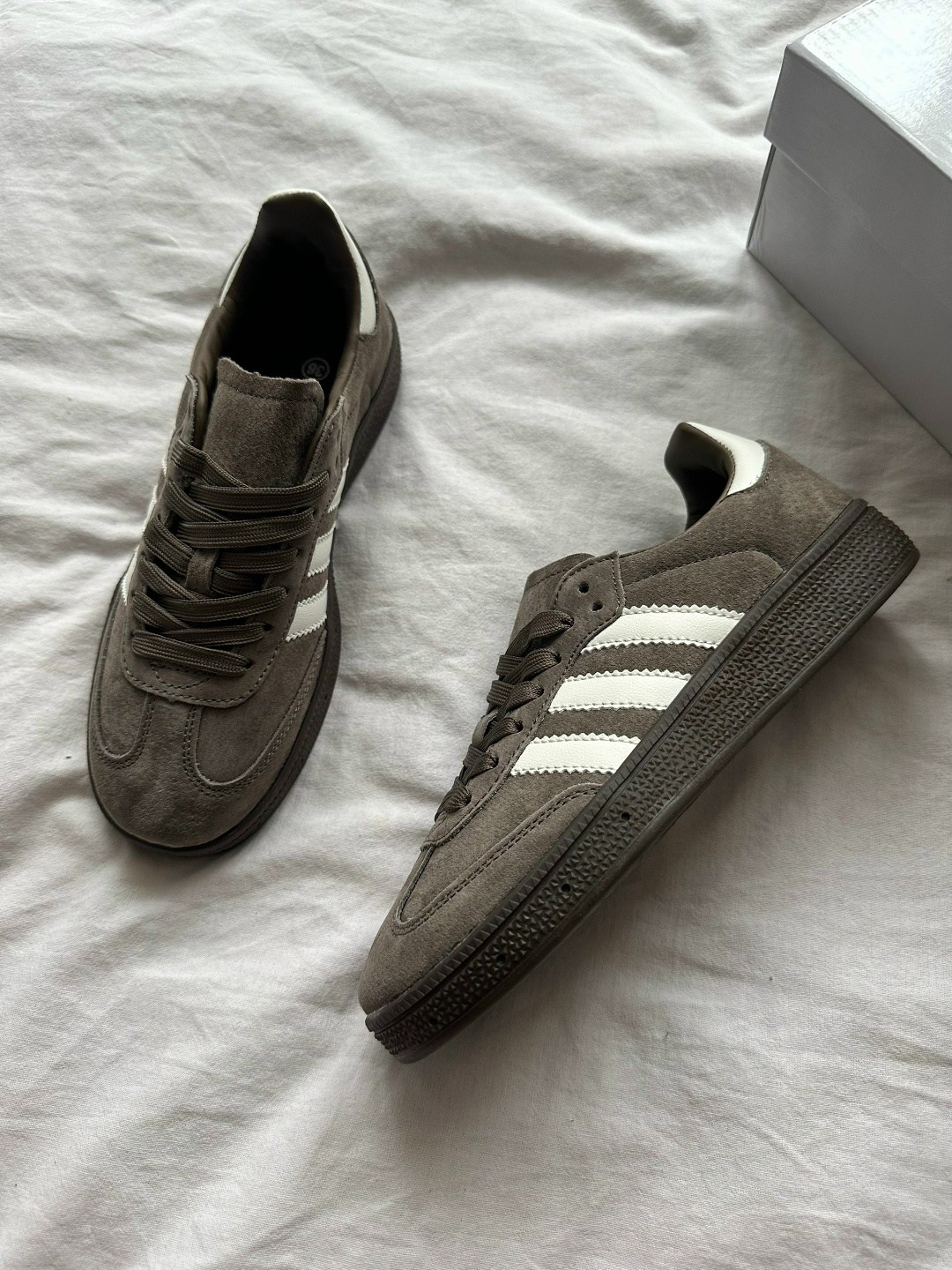 кроссовки adidas,кроссовки adidas samba spezial,кроссовки adidas handball spezial,кроссовки adidas samba,