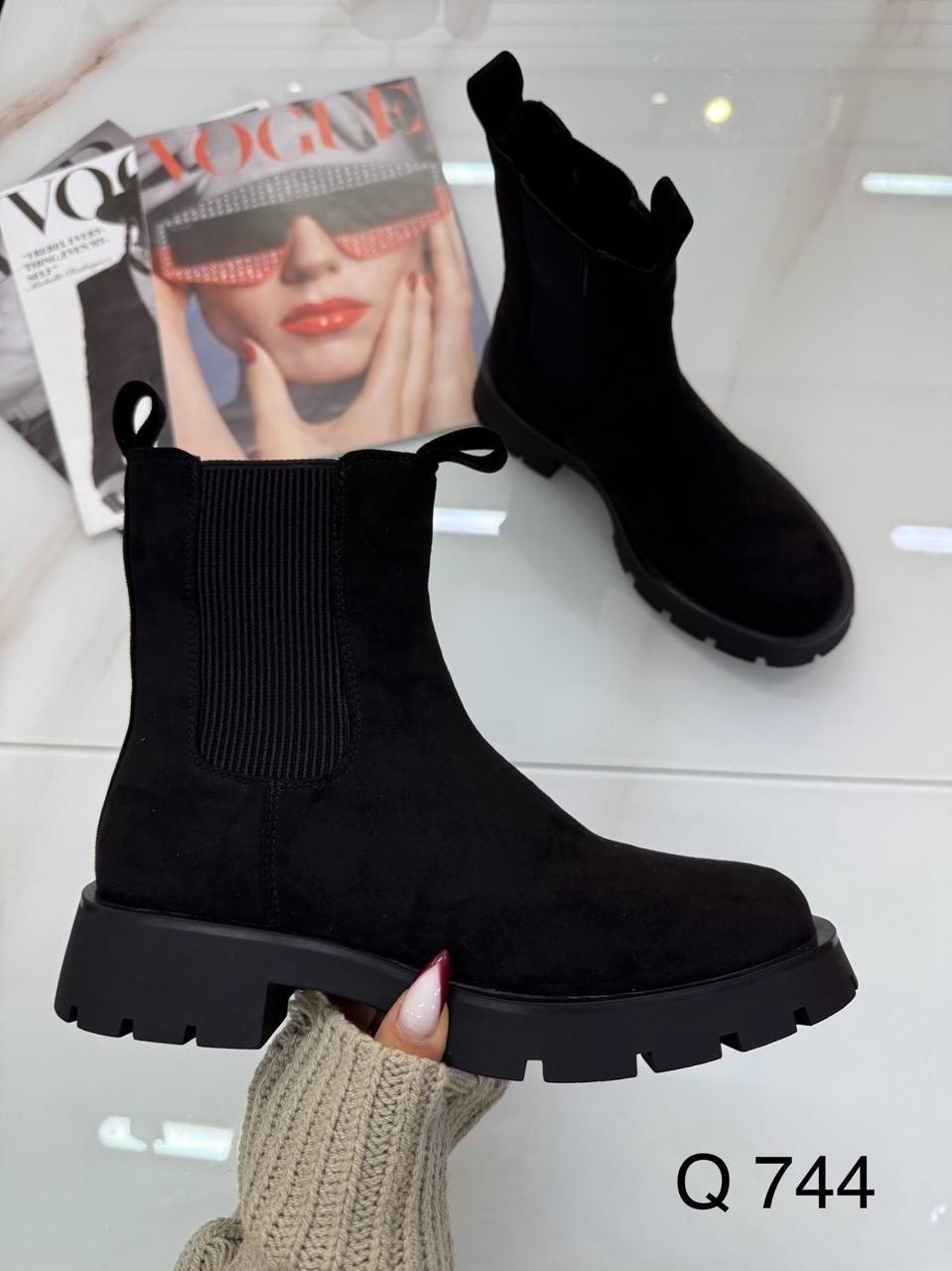 ,ботинки,черные удобные замшевые женские ботинки челси низкий ход,ботинки челси,замшевые ботинки