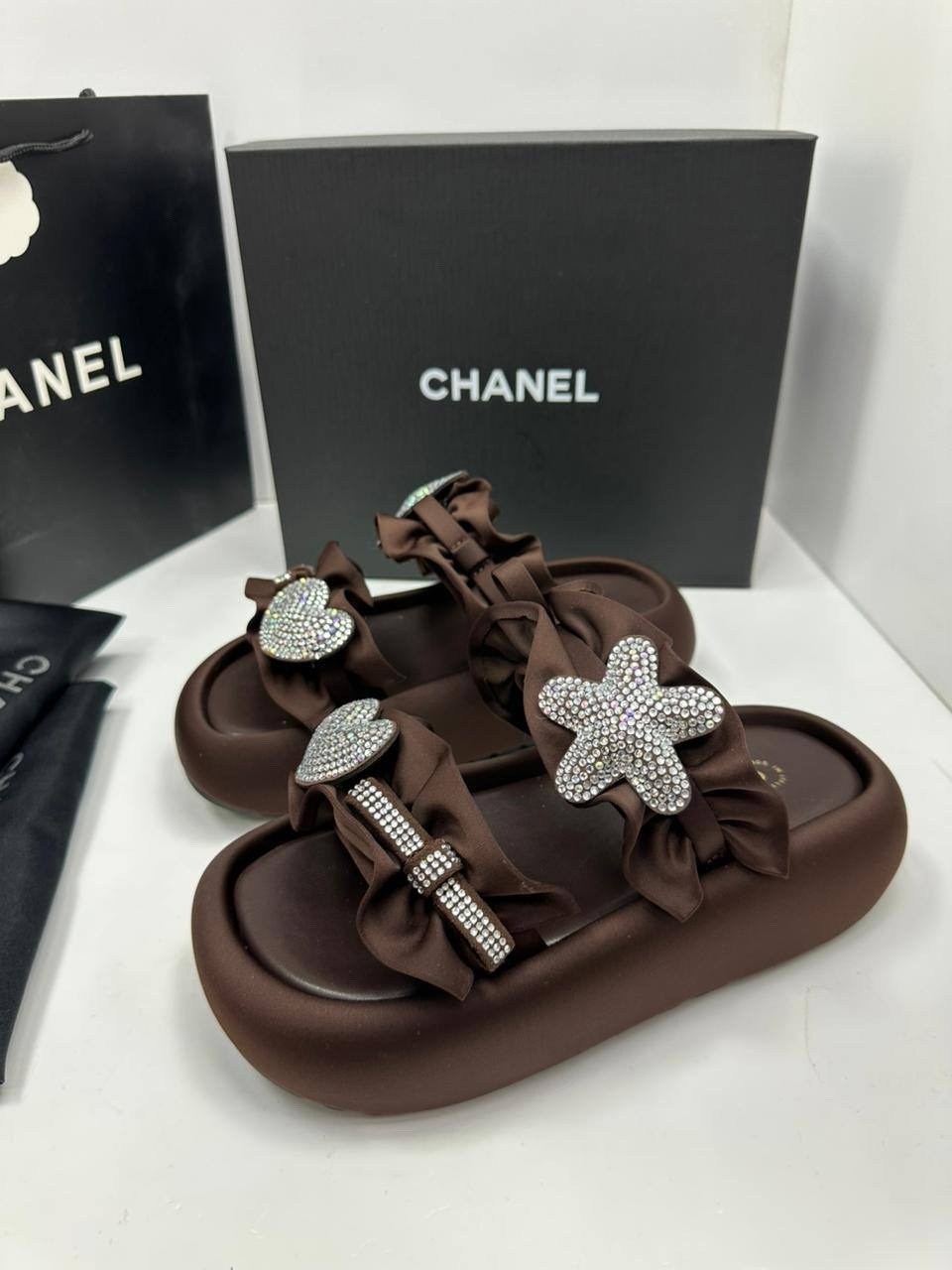 шлепанцы chanel,сандалии chanel,босоножки chanel,,шлепки шанель женские