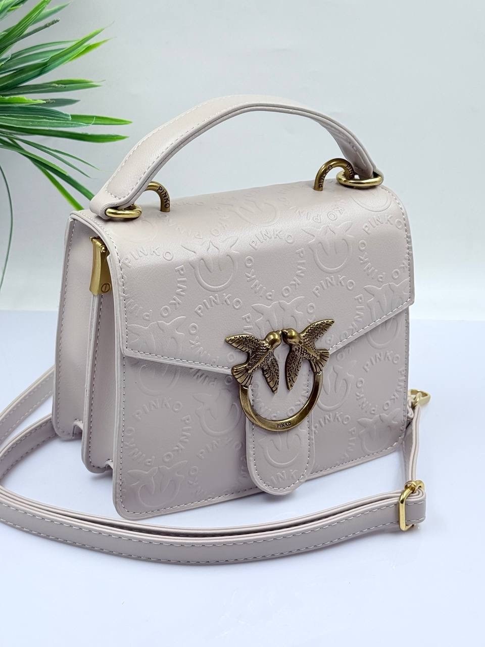 сумка pinko,pinko сумка на плечо,сумка женская pinko,сумка,сумка женская кожаная брендовая пинко