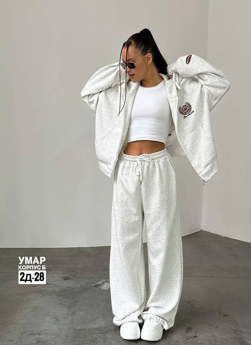 костюм спортивный,костюм спортивный женский,костюм женский на флисе,спортивные женские костюмы на флисе,спортивный костюм двухнитка