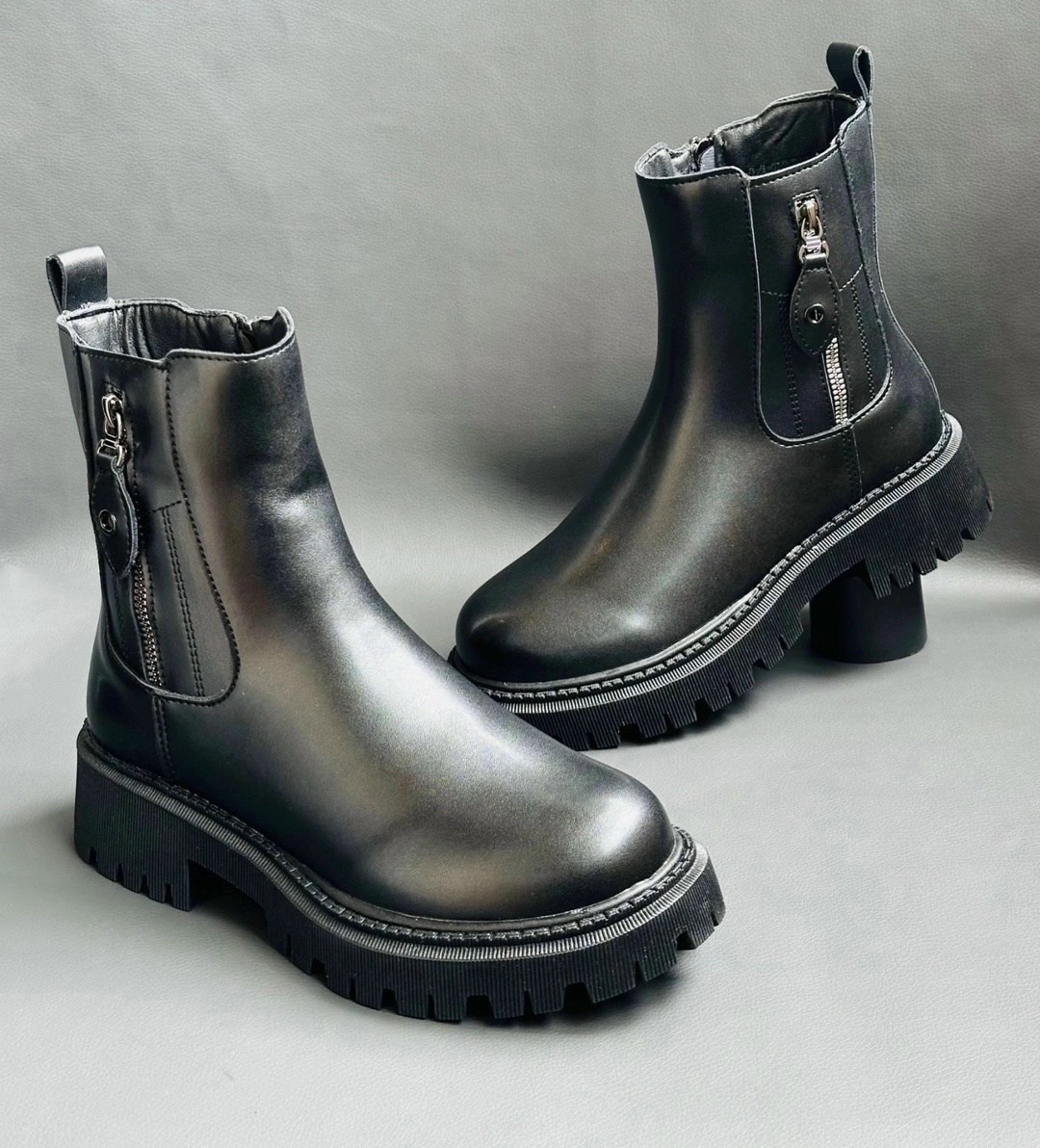 ,модные ботинки,ботинки женские,женская ,ботинки