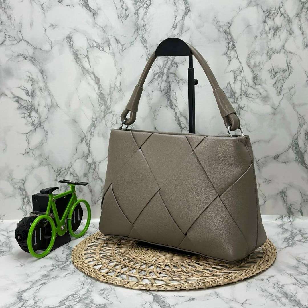 сумка,женская сумка,бежевая сумка,стильная сумка,белая сумка