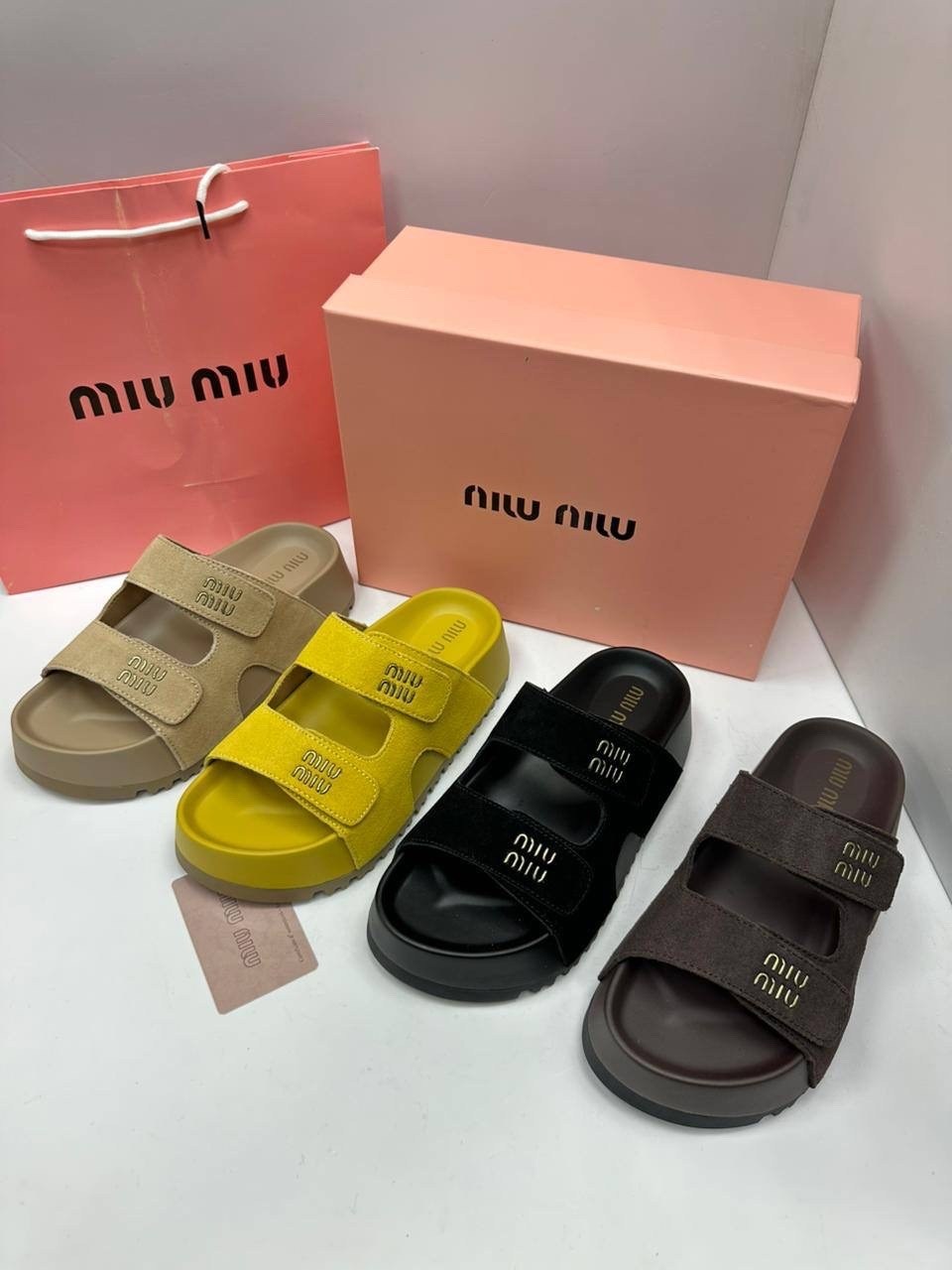 ,шлепанцы женские,шлепки miu miu,шлёпанцы miu miu,женские шлепки
