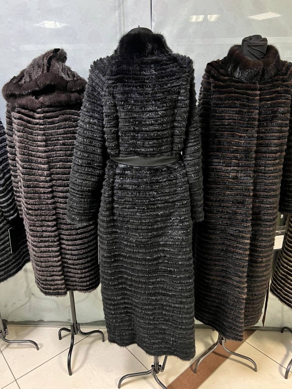 норковое пальто на трикотажной основе,норковая шуба на трикотажной основе,пальто из норки на трикотажной основе,пальто (шуба) из норки на трикотажной основе,меховое пальто