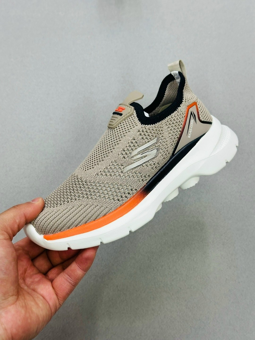 skechers go walk,кроссовки мужские skechers,skechers go,кроссовки skechers,skechers max cushioning год gorun