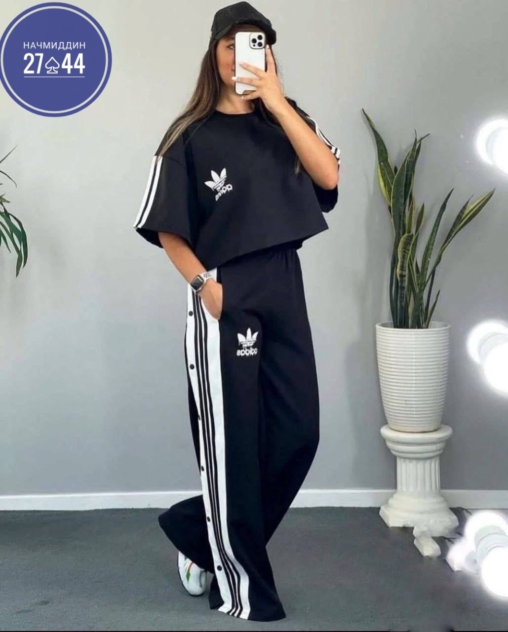 женский спортивный костюм adidas,женские костюмы спортивные,костюм спортивные женские костюмы,спортивные костюм,костюм спортивный женский модный