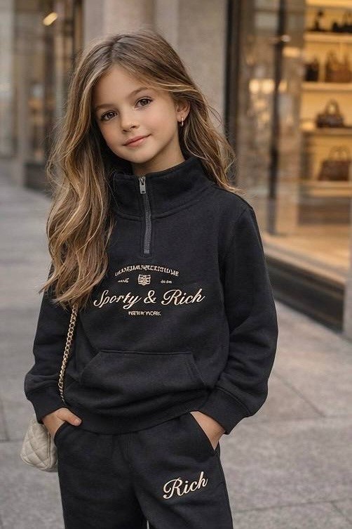 костюм на флисе,ребенок,спортивные костюмы для девочек,мальчик с девочкой,детские спортивные костюмы