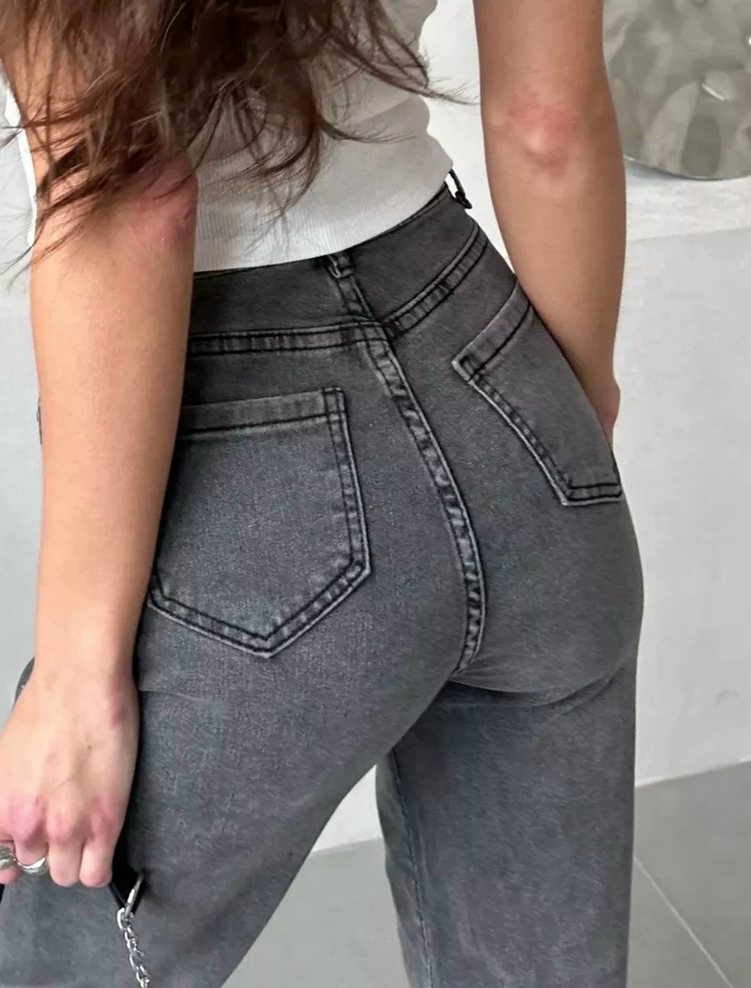 джинсы женские с высокий посадкой,женские джинсы,джинсы женские серые,джинсы стильные,джинсы женские клеш