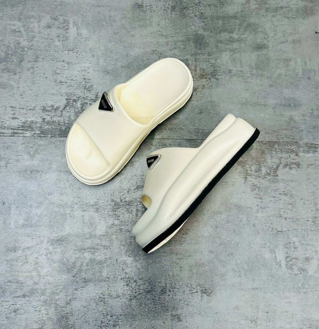 шлепанцы женские,шлепки объемные,шлепки резиновые женские,шлепки резиновые хит 2026,