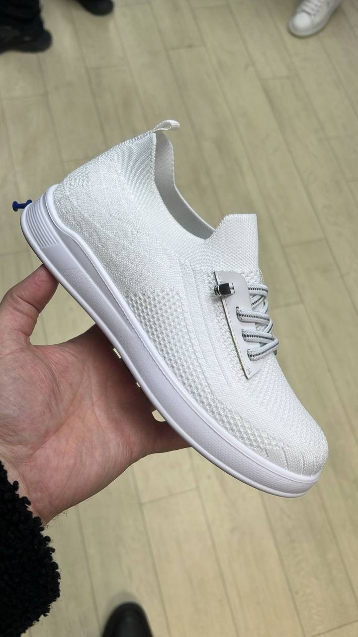 ,женские кроссовки,женские слипоны,кроссовки летни,летние женские кроссовки