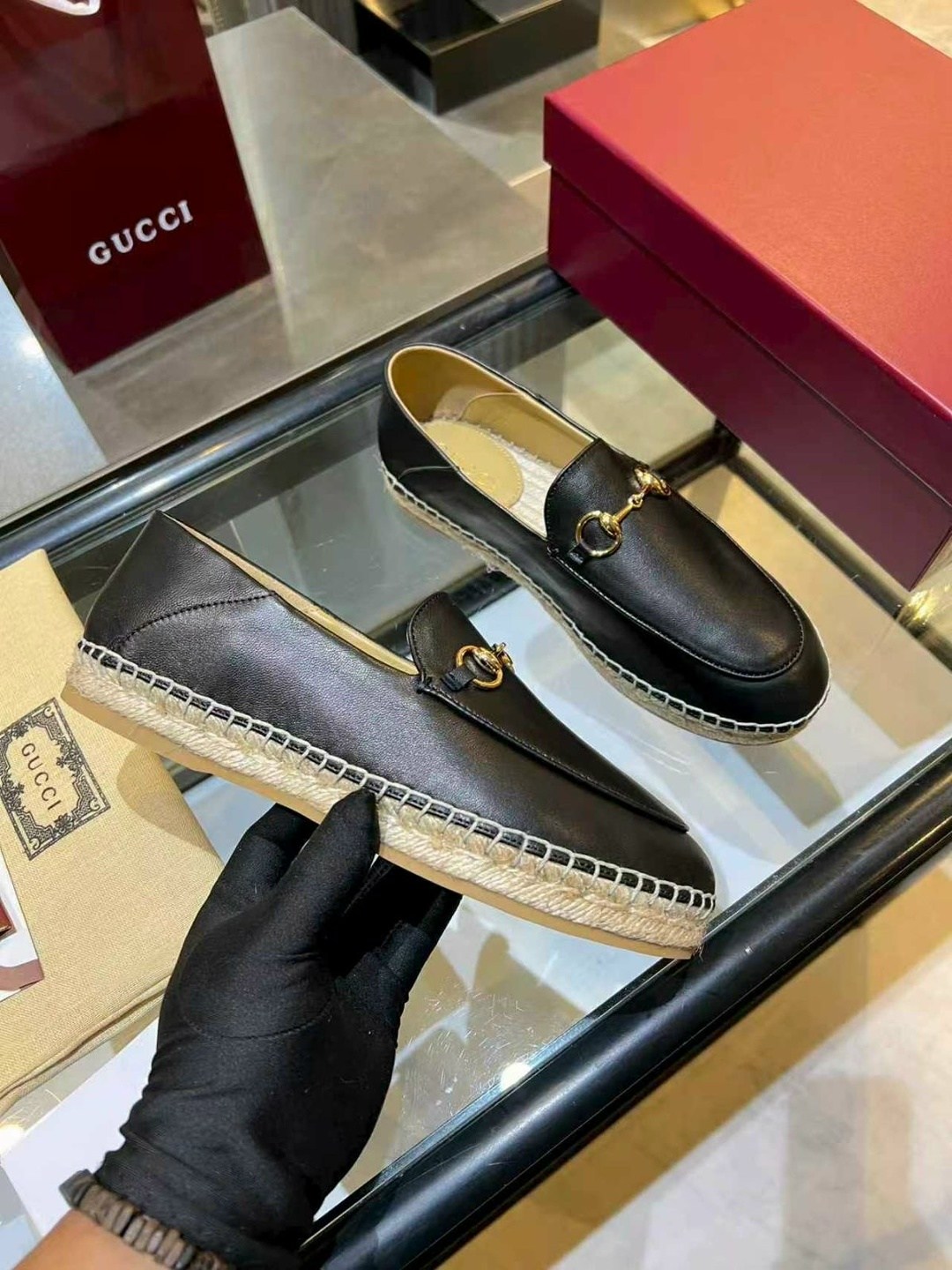 лоферы гуччи женские оригинал,лоферы gucci женские,лоферы gucci,гуччи лоферы,кожаные лоферы gucci