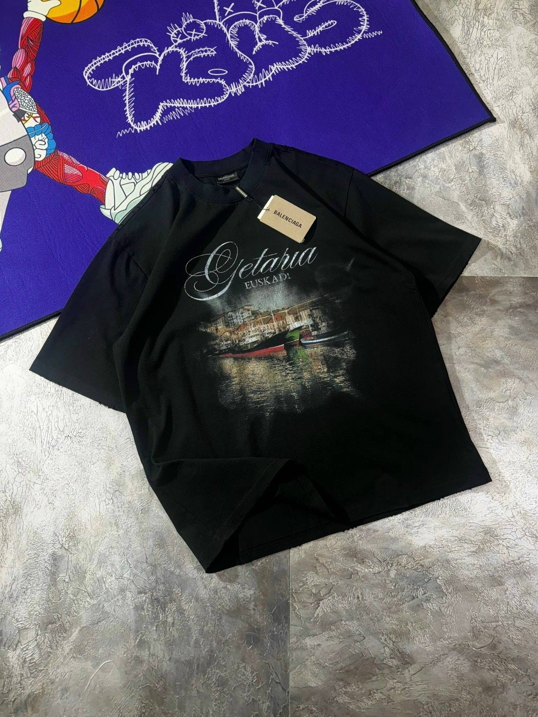 футболки брендовые,белые футболки,летние футболки,футболка с принтом,футболки и топы