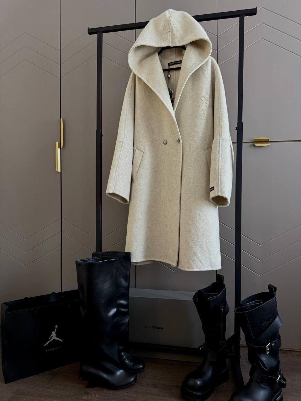 стильные пуховики,пальто женские,шуба,шубка,пальто свободного кроя