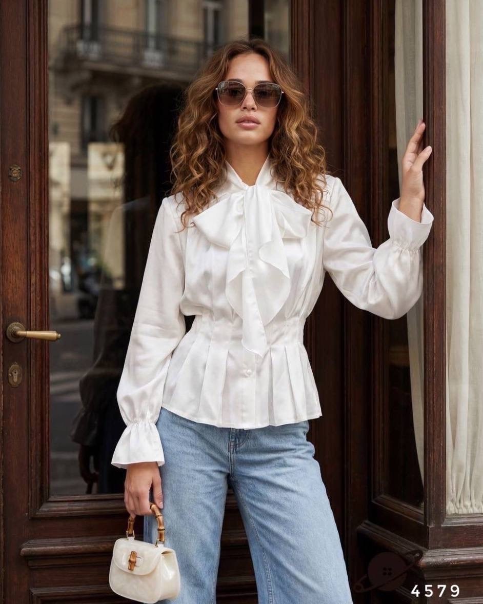 блузка с оборками,блузка с бантом,женская блузка с рюшами белая однотонная с длинным рукавом и бантом,белая блузка с бантом,рубашка с бантом