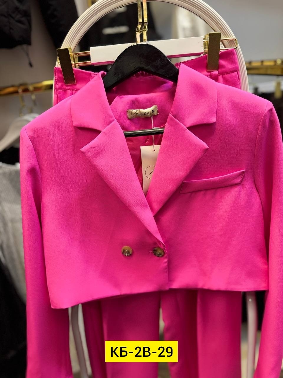 костюм женский,брючный костюм,пиджак женский,костюм с укороченным пиджаком,костюм с брюками и пиджаком
