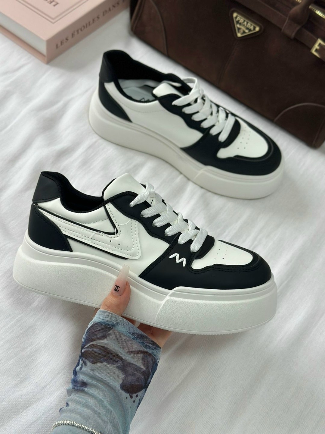 кроссовки женскиe,кроссовки женские на платформе,,модные кроссовки, кроссовки