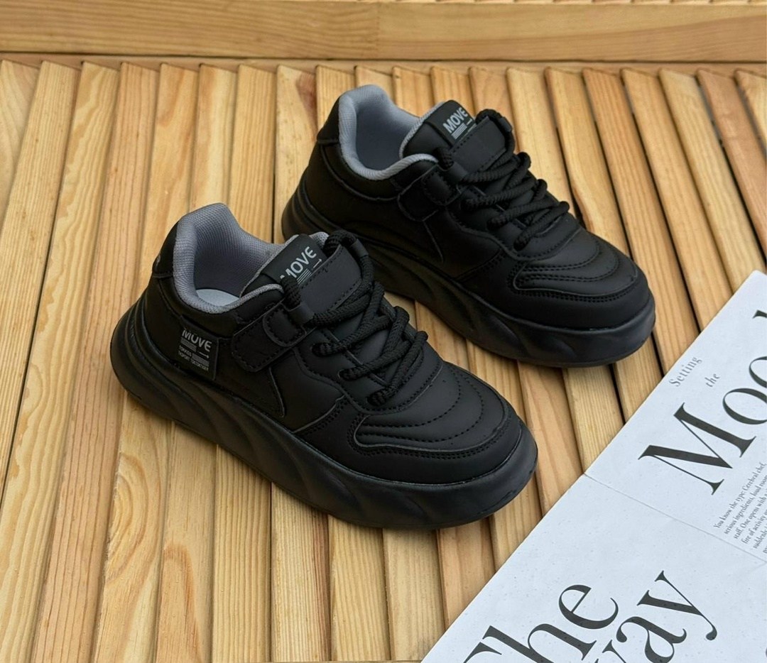 кроссовки женскиe,кроссовки модные,массивные кроссовки,,кроссовка